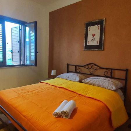 Casa Di Mitri Bed & Breakfast Carini Exterior photo