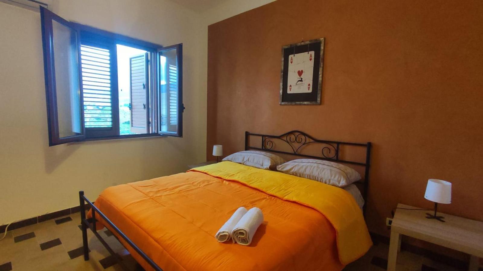 Casa Di Mitri Bed & Breakfast Carini Exterior photo